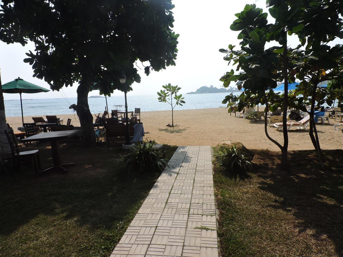 Joe'S Resort Unawatuna Bagian luar foto