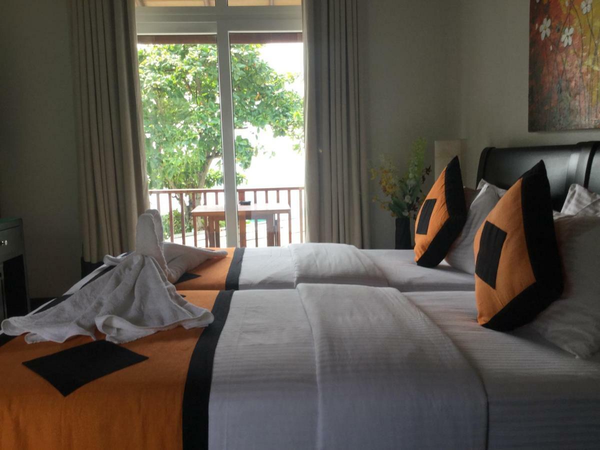 Joe'S Resort Unawatuna Bagian luar foto