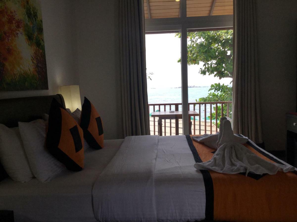 Joe'S Resort Unawatuna Bagian luar foto